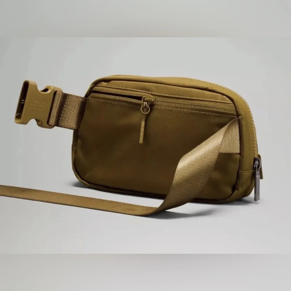 NWOT lululemon Everywhere Belt Bag Burnt Caramel - Unisex LU9AX2S - Picture 3 of 9